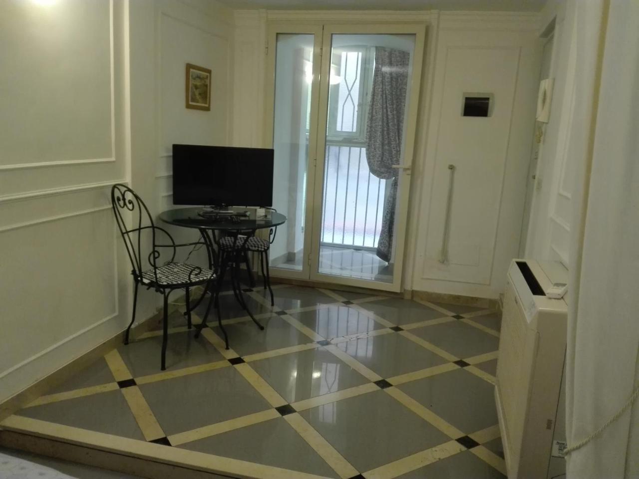 Suite Calefati "Monolocale" Bari Exterior foto